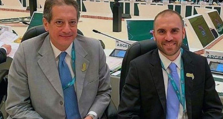 La emisión monetaria subió en cuatro meses un 86% interanual