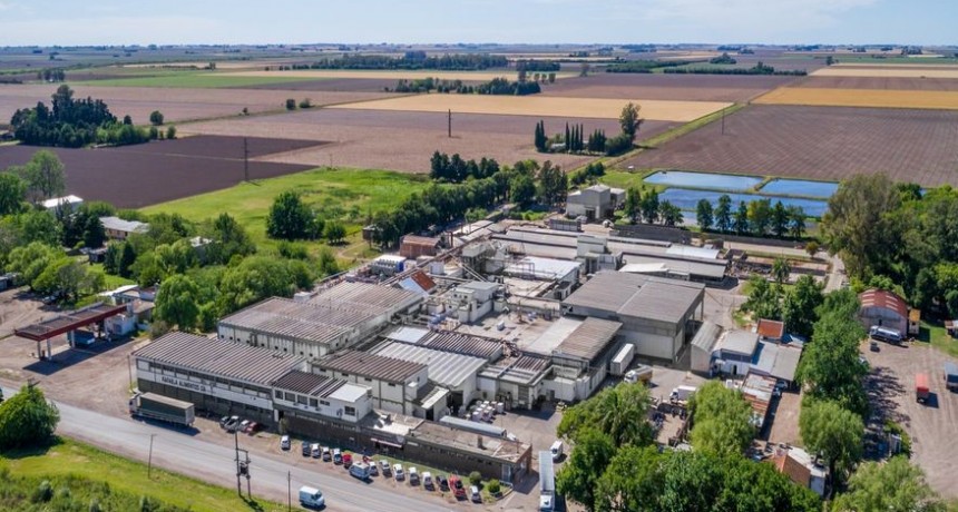 Con la incertidumbre por el cierre de las exportaciones, un frigorífico paraliza su faena 