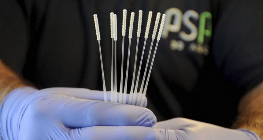 Se produce el primer hisopo nasofaríngeo 100% nacional para testear coronavirus