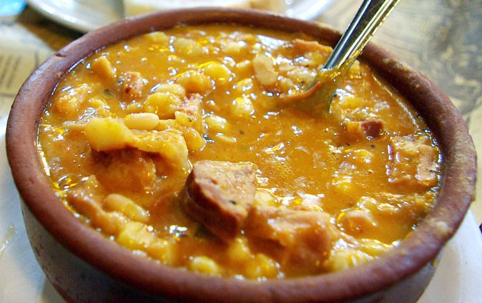 Locro de trigo