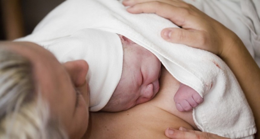 El gobierno extenderà la licencia por Maternidad y paternidad