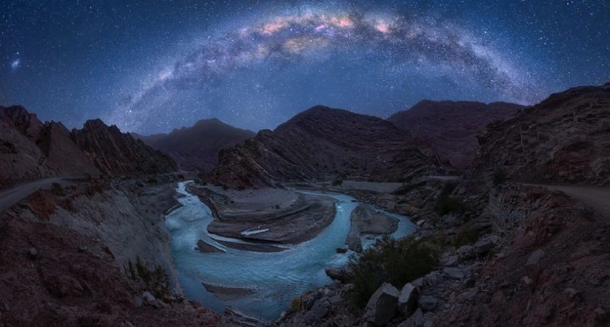 Argentino gano premio por una foto impactante del cielo