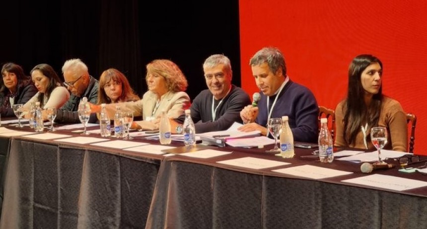 La UCR reunidos en la Convención Nacional EN VIVO