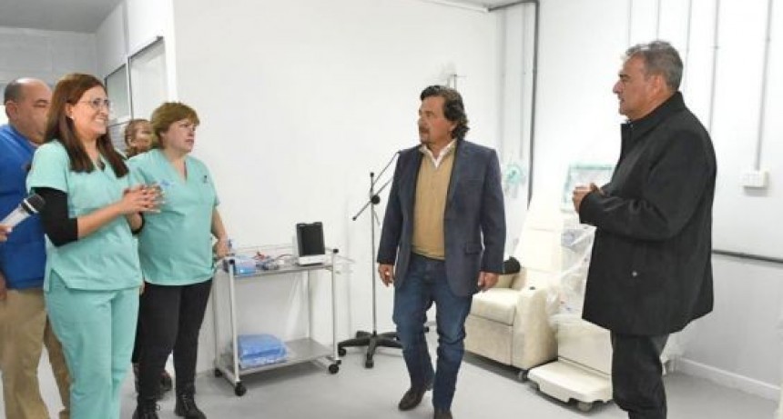 Sáenz inauguró el centro público de diálisis y oncología de los Valles Calchaquíes