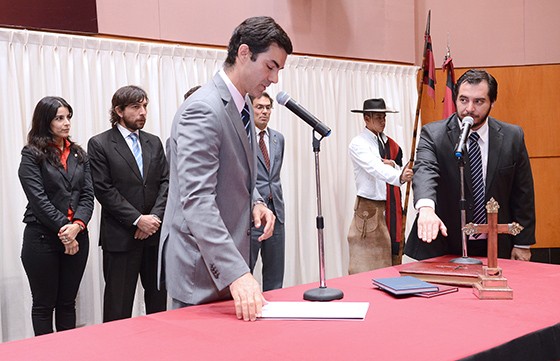 Juramento del Secretario de Igualdad de Oportunidades Ministerio de Derechos Humanos, Eduardo Robino