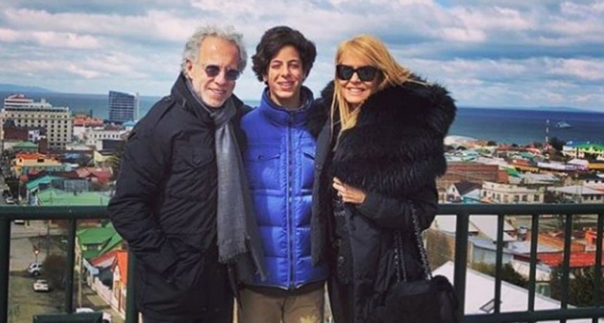 Cecilia Bolocco y Carlos Menem en conflicto por su hijo Máximo
