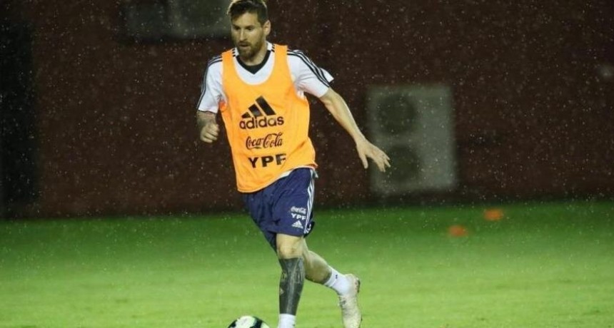 La Selección tuvo su primera práctica en Brasil La Selección tuvo su primera práctica en Brasil