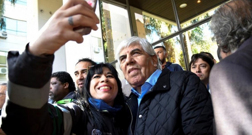 Hugo Moyano insultó al Presidente y lo amenazó