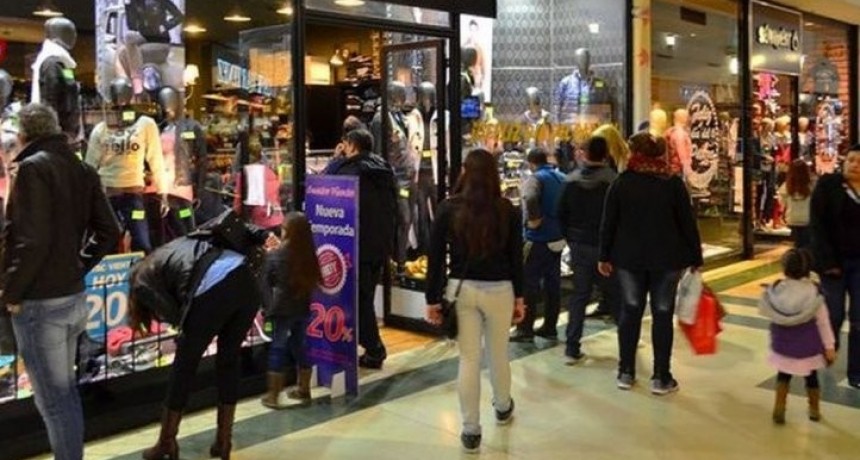 Aprobaron el horario corrido en los comercios de 9 a 19 horas