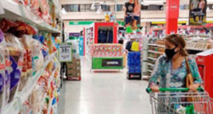 Anunciarán una canasta de 120 artículos a precios congelados por 6 meses