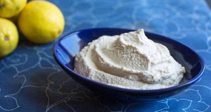Queso untable de cajú casero