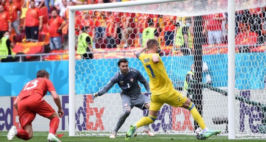 Ucrania y Macedonia buscan su primer triunfo en la Eurocopa