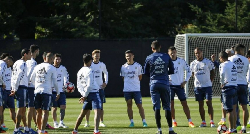  La Selección argentina juega hoy en Bolivia