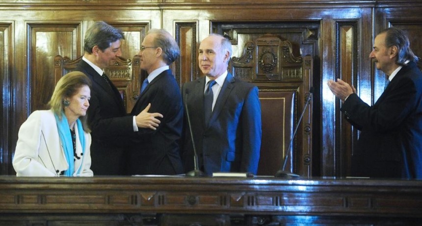  Corte Suprema se ampliarà a 25 miembros