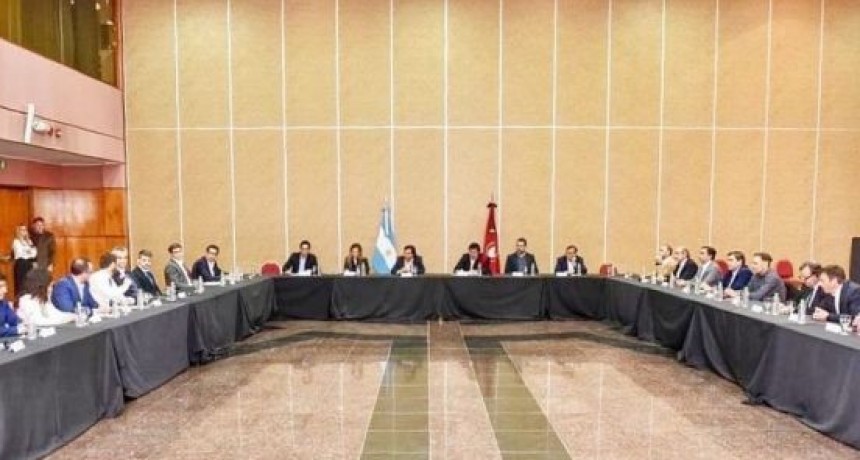 El gobernador Sáenz convocó a una reunión con operadores de la Cuenca NOA