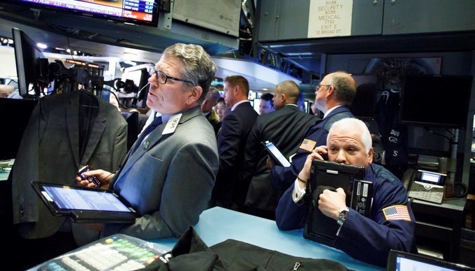 Wall Street abre con p&eacute;rdidas y el Dow Jones baja un 0,28 %