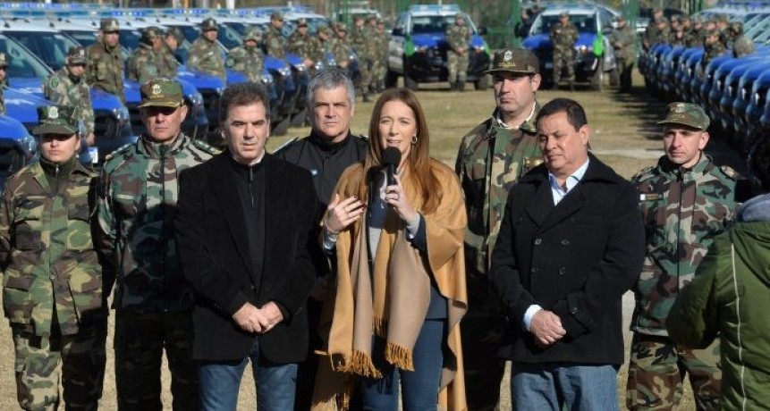 Vidal y Ritondo entregan 100 vehículos para combatir  el delito rural