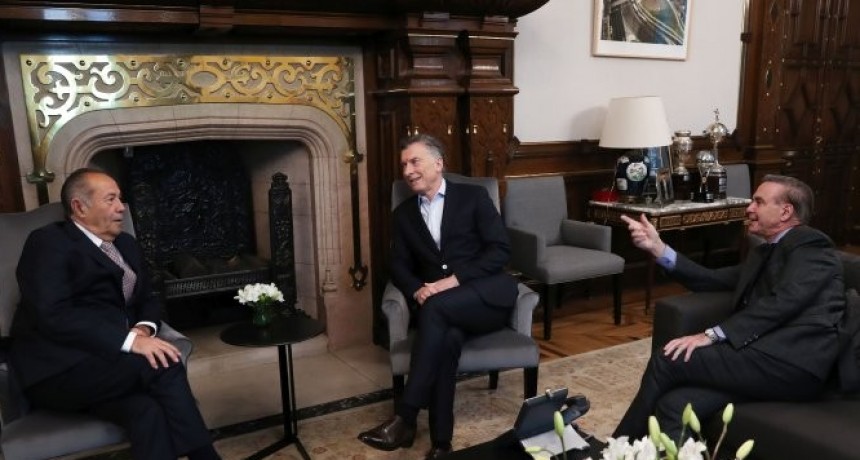 Adolfo Rodríguez Saá visitó a Macri y Pichetto