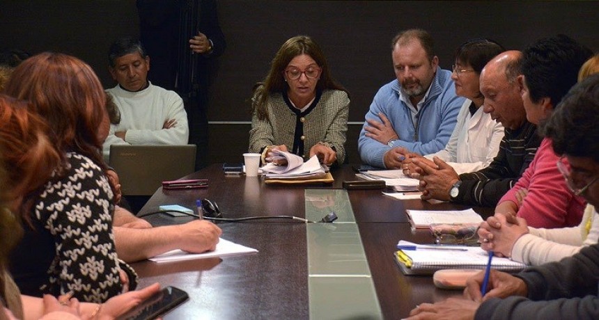 El Gobierno Provincial presento propuesta de aumento a docente