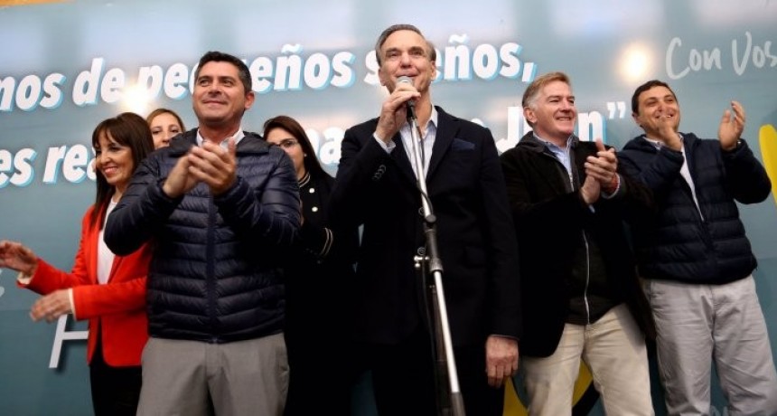 Pichetto: cómo salimos de la pobreza y no enfrentar a pobres con ricos 