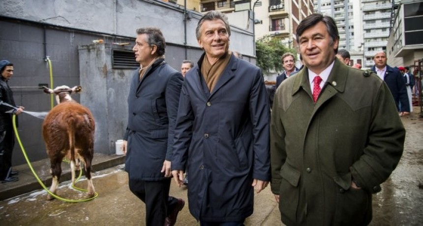 Macri: Agricultura volverá a ser un ministerio
