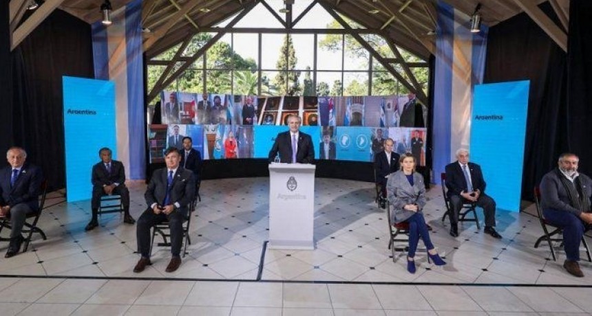 Fernández pidió por la unidad de la Argentina del mañana