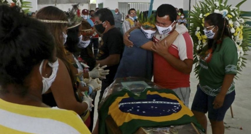 Brasil superó los 1,75 millones de casos de COVID-19
