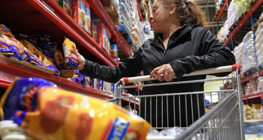 Las familias cambiaron la forma de comprar alimentos
