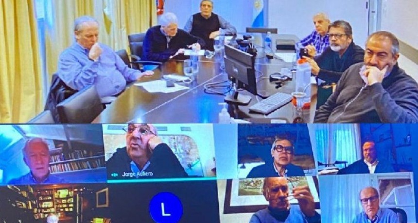 Los empresarios y gremios exigen al Gobierno un proceso de recuperación económica