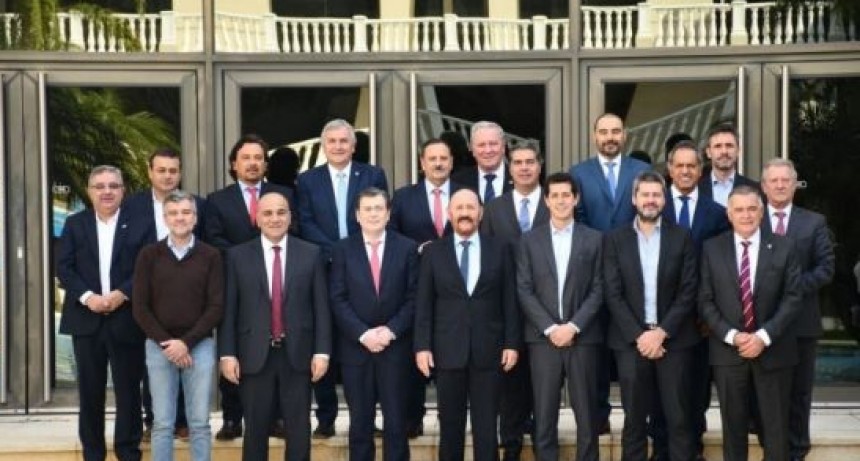  Sáenz planteó finalizar las obras en Salta del Gasoducto del NEA