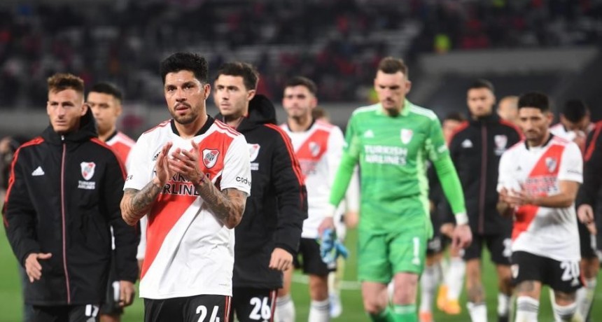 River fue derrotado en el Monumental por Godoy Cruz