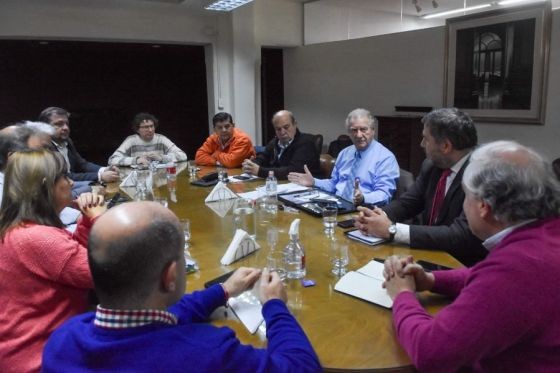 El Vicegobernador se reune con delegados de autoconvocados