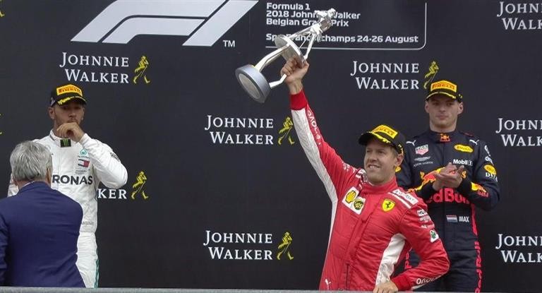 Vettel gana en Bélgica y recorta siete puntos a Hamilton Vettel gana en Bélgica y recorta siete puntos a Hamilton