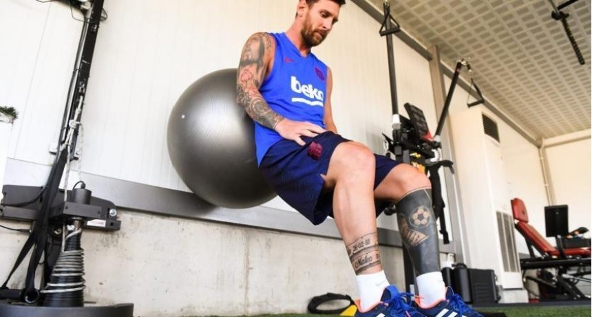 Leo Messi sigue recuperàndose en F C Barcelona