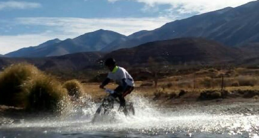 Nahuel Chocobar ganó el Rally de la Copla en la Poma