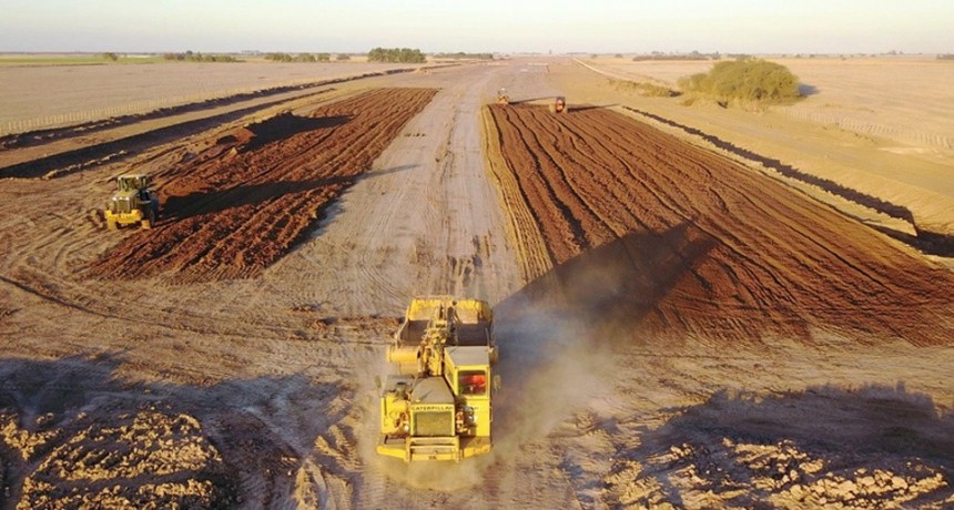 Que Provincias fueron beneficiadas con el Plan de obras Públicas 