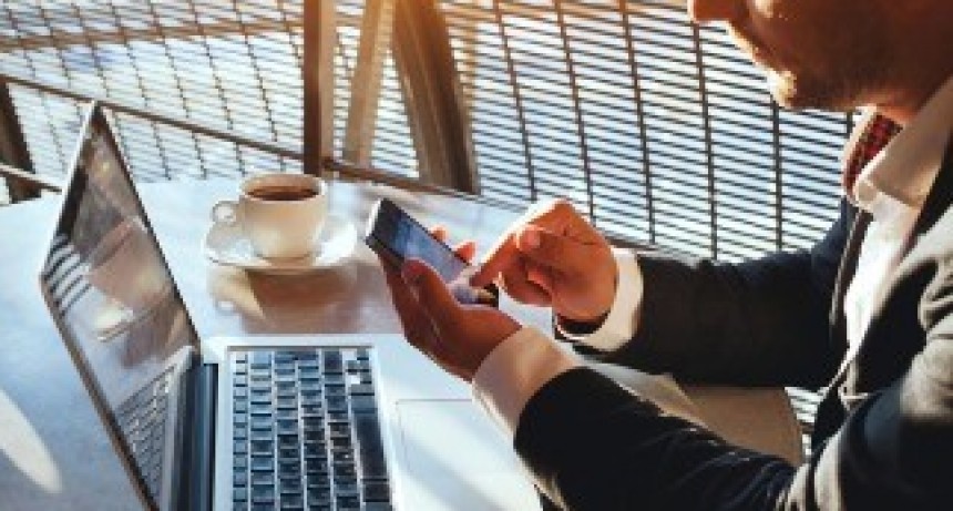 Se promulgó la polémica ley de regulación del teletrabajo