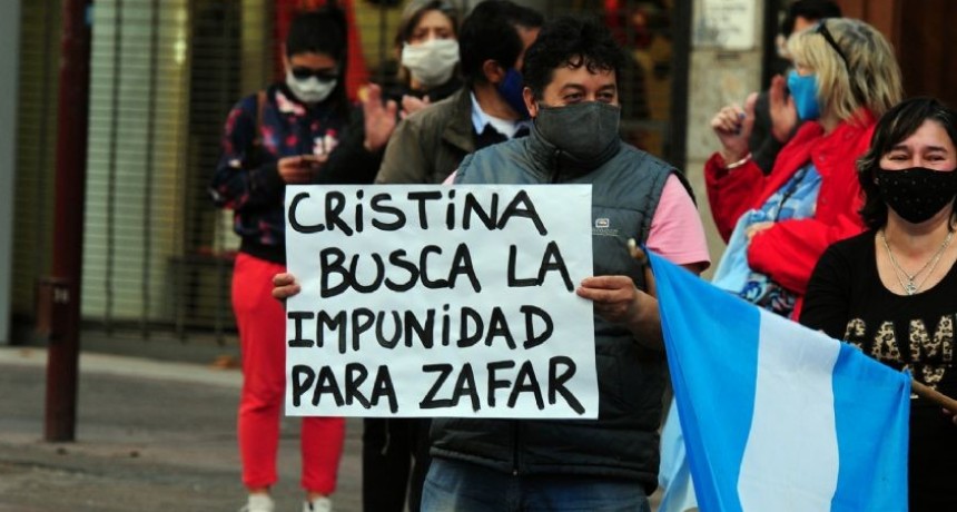 Convocan a una nueva marcha contra la reforma judicial el día que la trate el Senado