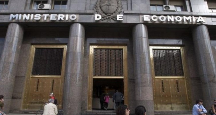 El déficit fiscal de Julio es de $189.000 millones en el sector público nacional