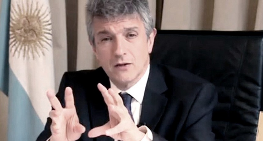 Gustavo López: El DNU 