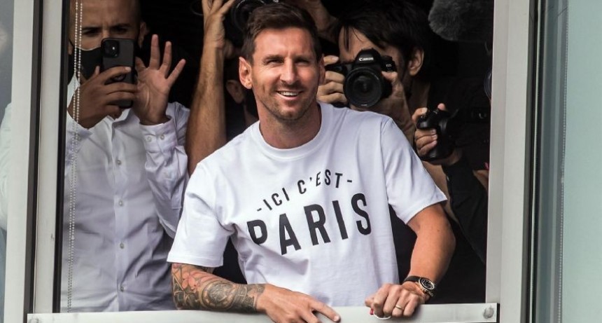 Lionel Messi se tiñe de los colores del PSG