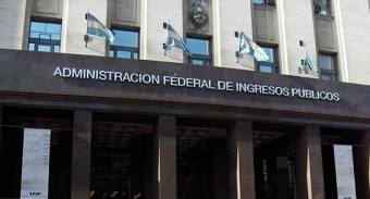 Antes de las elecciones el Gobierno sube el mínimo de Ganancias