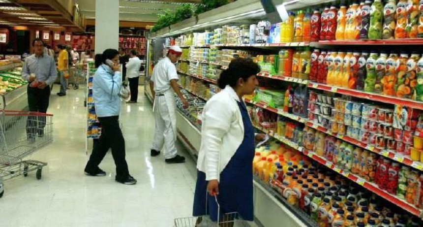  La venta minorista en agosto cayó fuerte