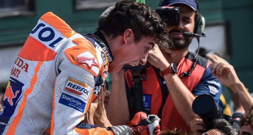 Marc Márquez  le arrebató el título a Fabio Quartararo
