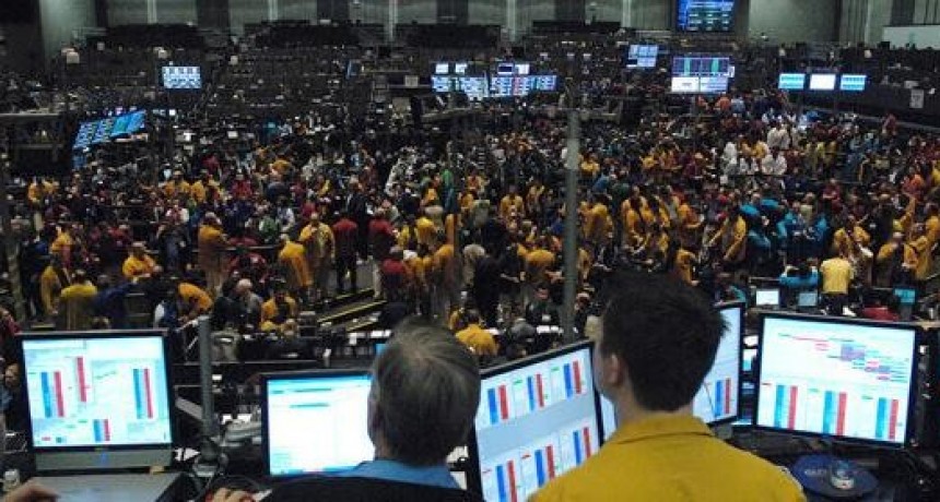 Las Bolsas Latinas operan en baja