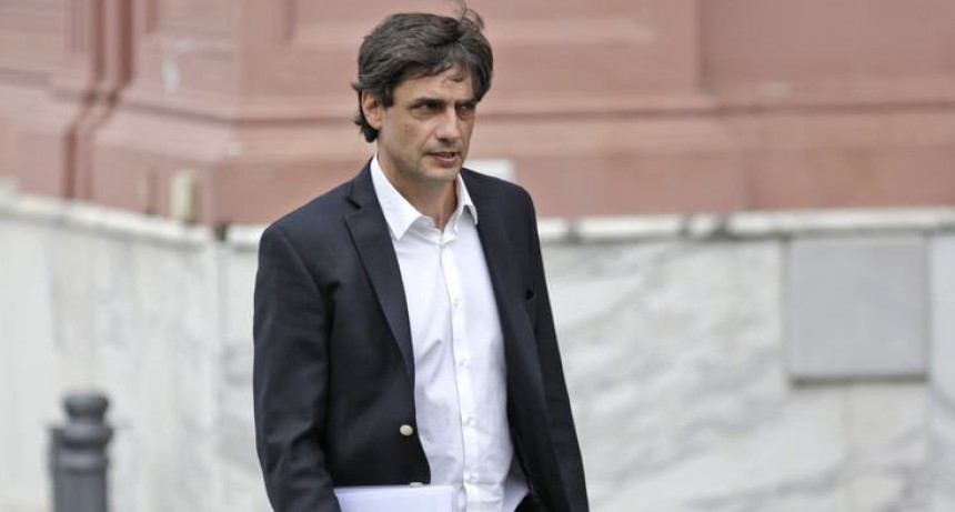 Superávit fiscal de $13.746 millones en agosto