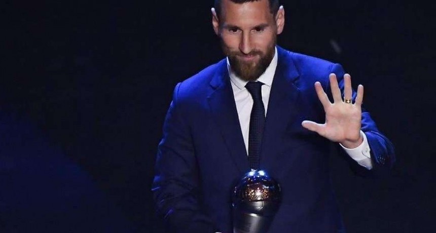 Messi ganó el premio The Best y dejó atrás a Cristiano Ronaldo