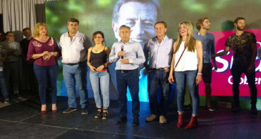  Alfredo Cornejo celebró la victoria de Rodolfo Suárez