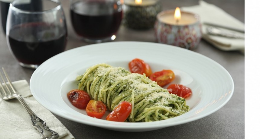 Pasta con pesto de ricota y espinaca