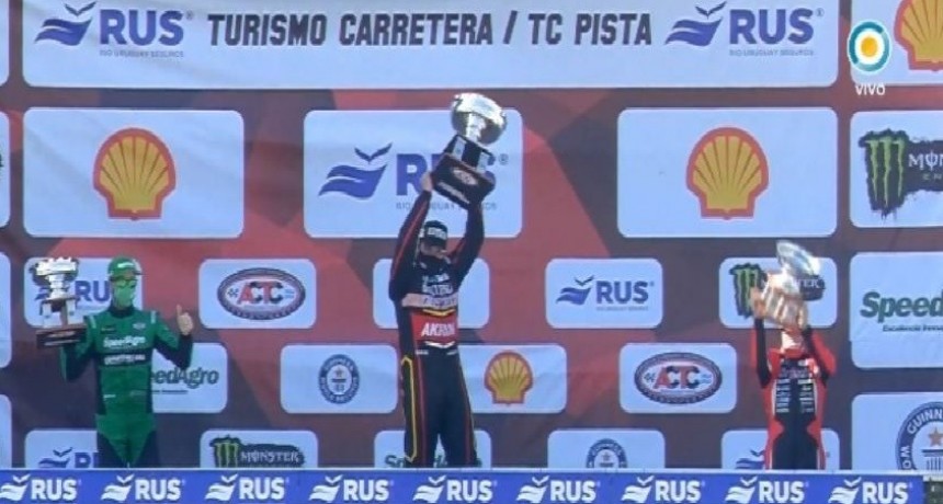  Valentín Aguirre se quedó con la segunda carrera y es el líder del torneo